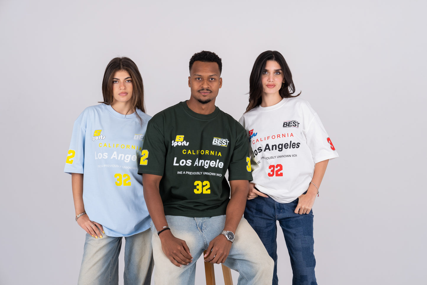 WHITE LA 32 STREET OVERSIZED TEE