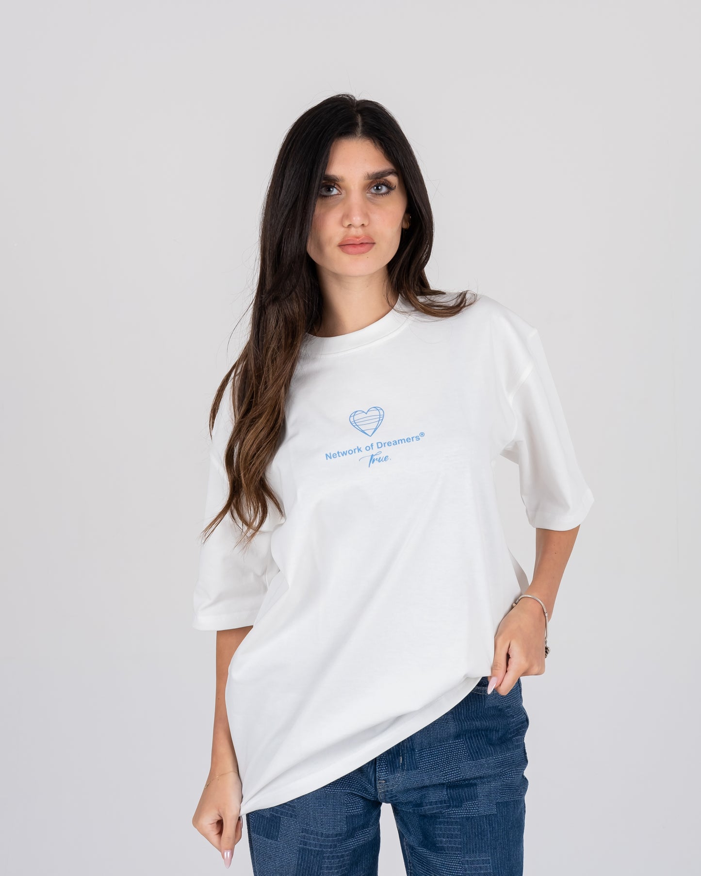 WHITE  DAZ – DREAMER NETWORK OVERSIZED TEE